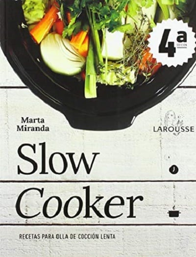 Slow cooker