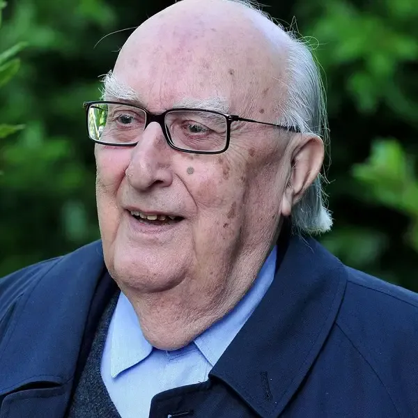 3 Andrea Camilleri (Actuales)